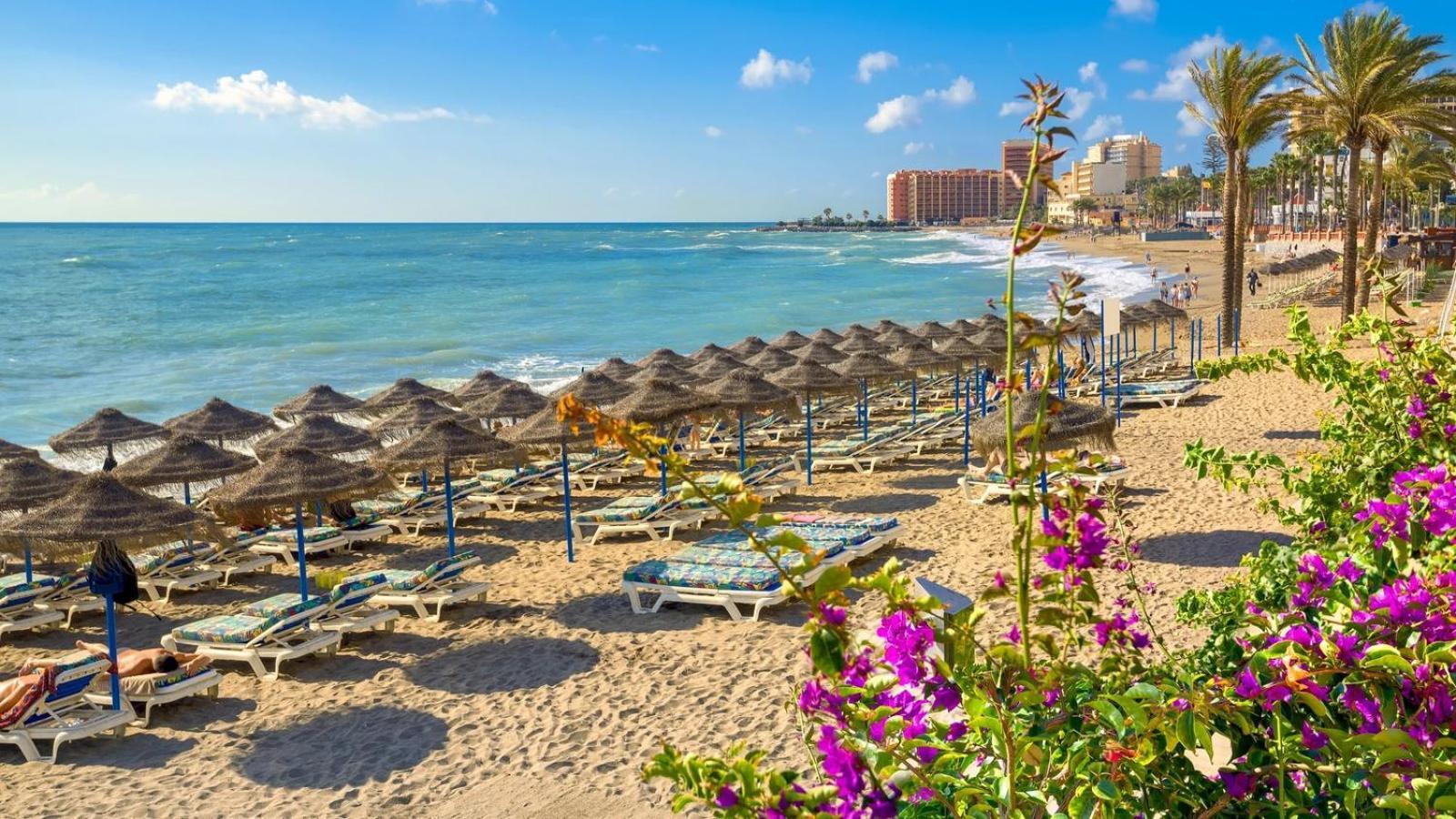 Skysea Holidays Benalmadena Europark Eksteriør bilde