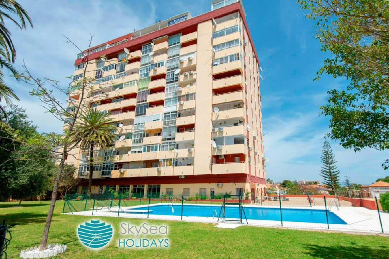 Skysea Holidays Benalmadena Europark Eksteriør bilde